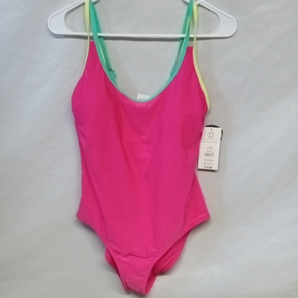 No Boundaries Pink One Piece Swimsuit Classic Scoop Neck